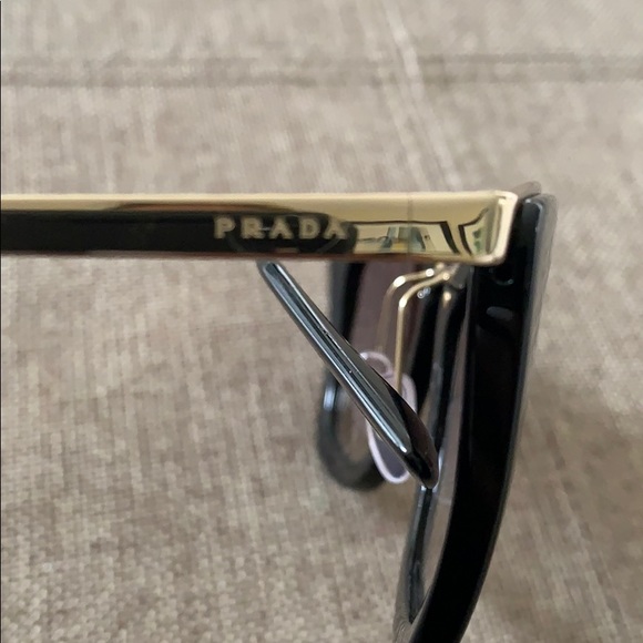 prada spr 535